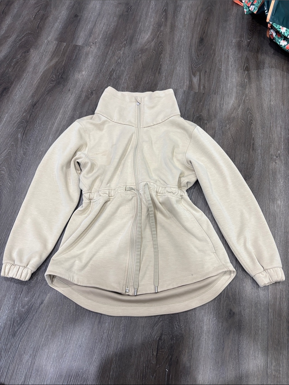 lululemon athletica Light Beige Zip-Up Jacket